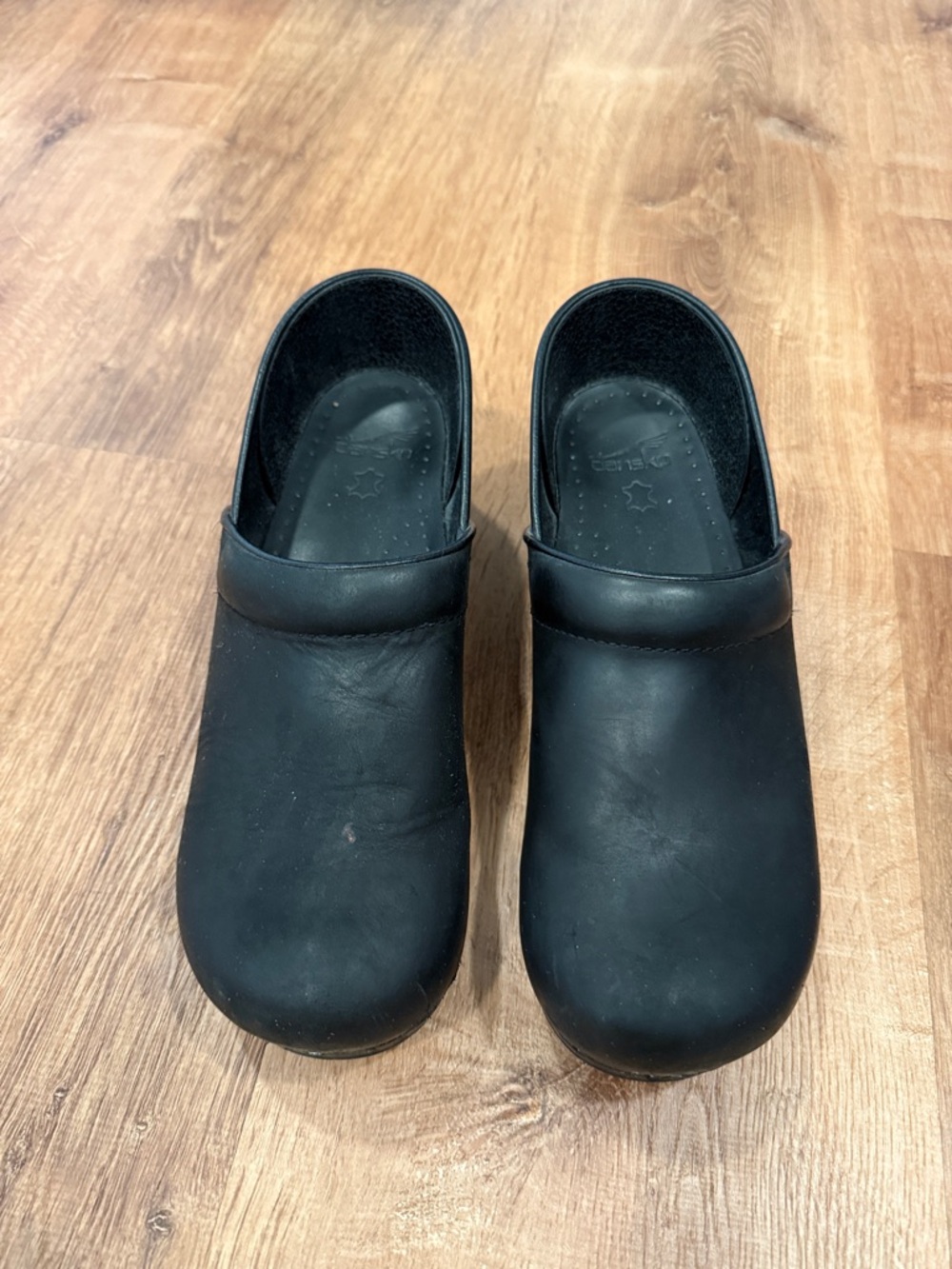 Dansko Black Leather Comfort Clog